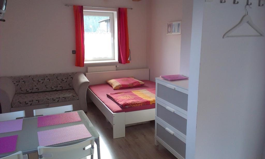 Studia Relax Apartman Železná Ruda Szoba fotó